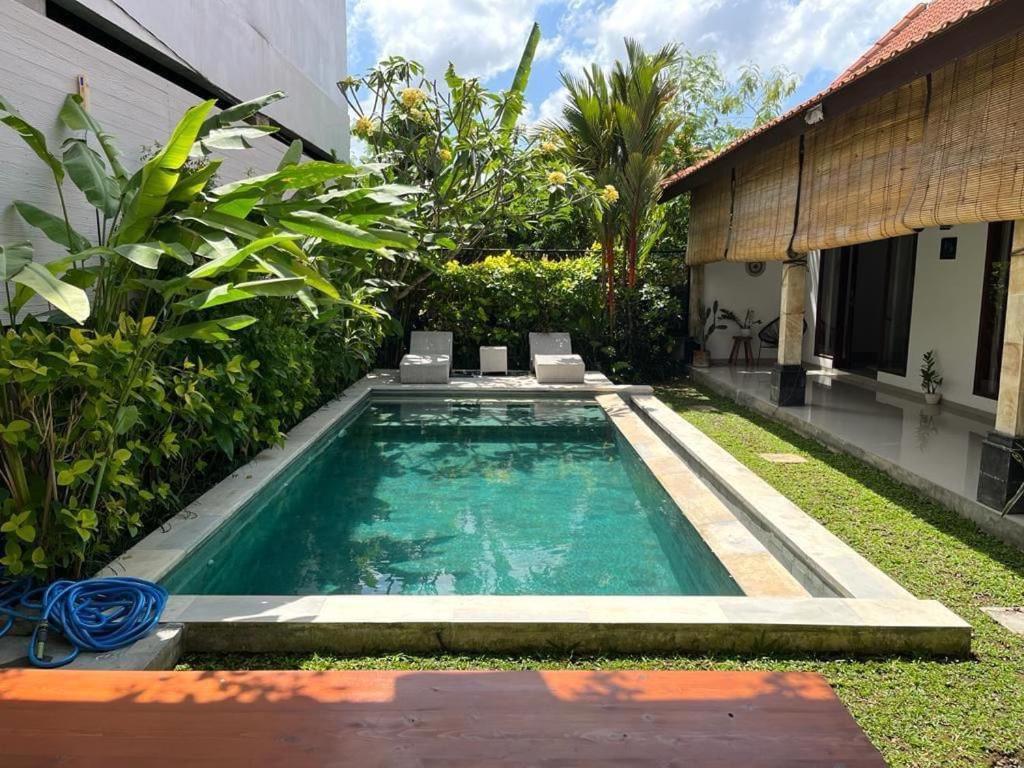 Heart Of Canggu - Villa Embra Exterior photo